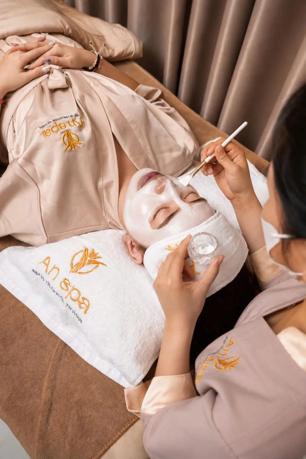 Ủ Dưỡng Trắng Da - Xỉn Màu Do Nắng